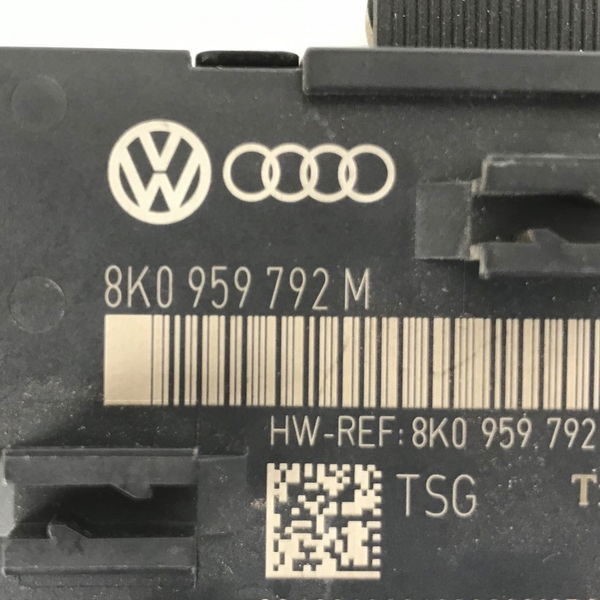 Módulo Porta Dianteira Direita Audi Q5 2011 Original 47023