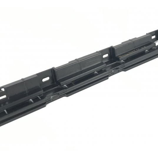 Guia Spoiler Dianteiro Esquerdo Bmw 535i (47516)
