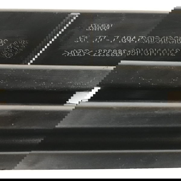 Guia Spoiler Dianteiro Direito Bmw 535i (47515)