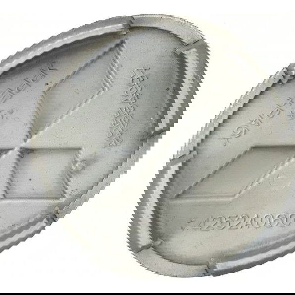 Calotinha Central Roda 5,6 Cm Mitsubishi (48152)