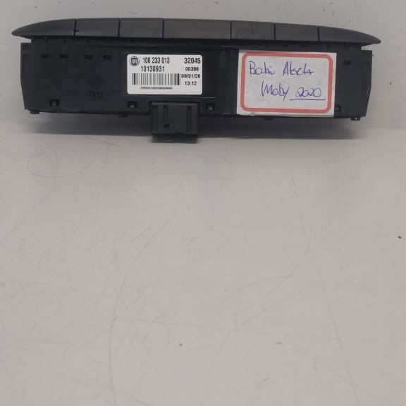 Botao De Alerta Original Fiat Mobi 1.0 4cc 2020