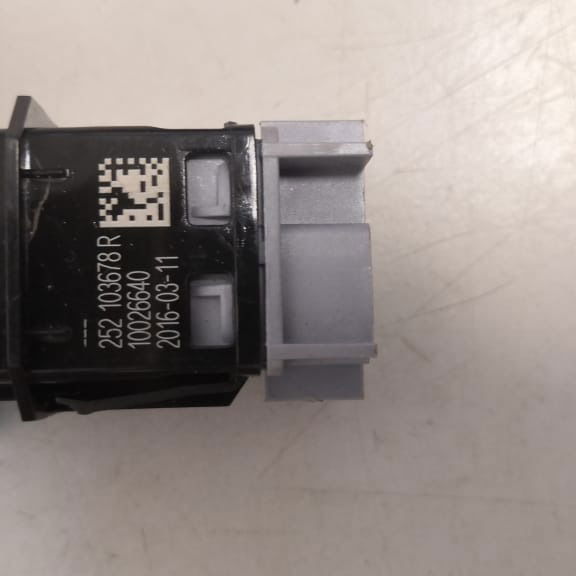 Botao Travas Portas Original Renault Duster 2014