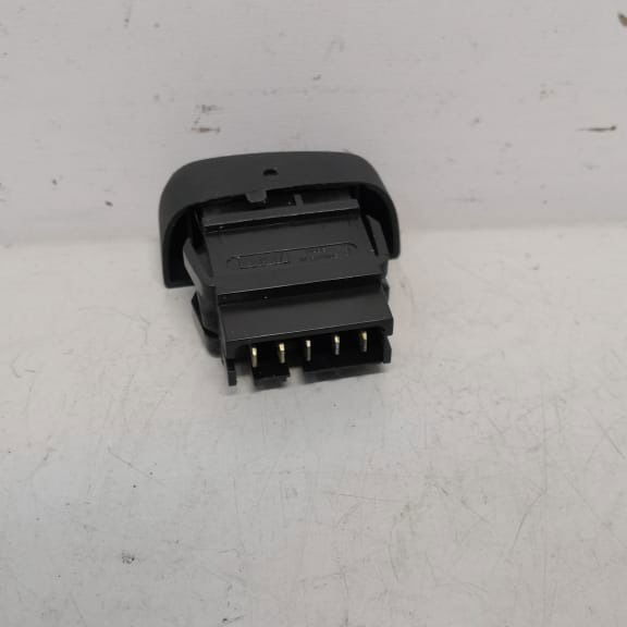 Botao Trava-destrava Porta Original Renault Scenic 99