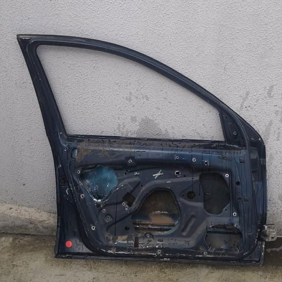 Porta Dianteira Esquerda Fiat Marea Elx 02 4p (p/recuperar)