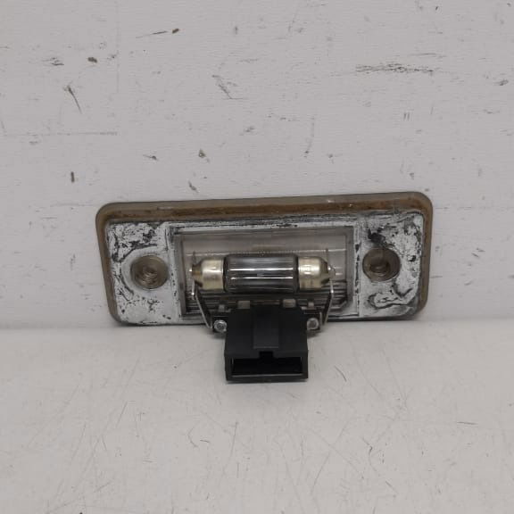 Luz De Placa Original Vw Polo 2011