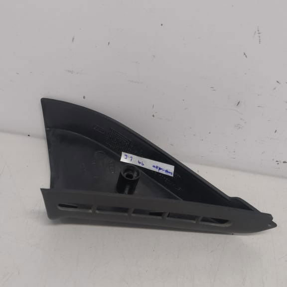 Acabamento Interno Retrovisor Esquerdo Ford Mondeo 1999