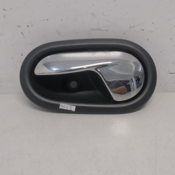 Maçaneta Interna Dianteira Esquerda Renault Logan 2014 Orig