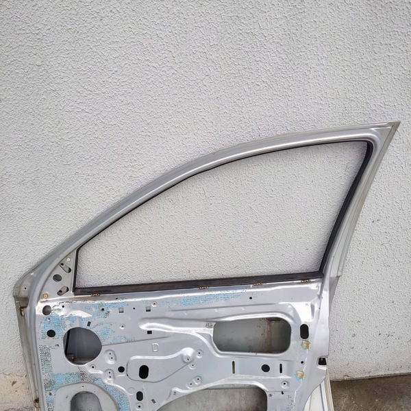 Porta Dianteira Direita Gm Corsa 1998 Original (2183)