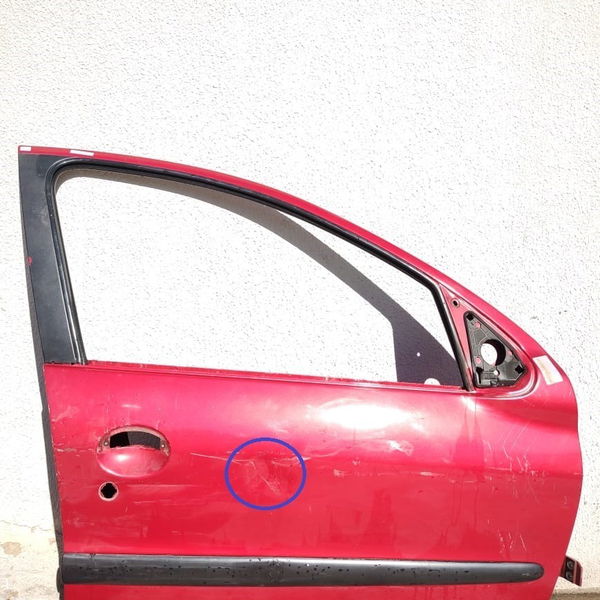 Porta Dianteira Direita Peugeot 206 2003 (para Recuperar)