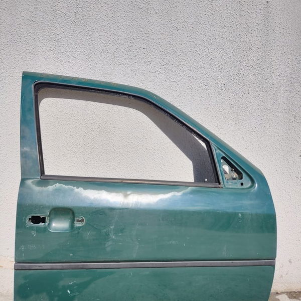 Porta Dianteira Direita Vw Gol 2001 4p Original