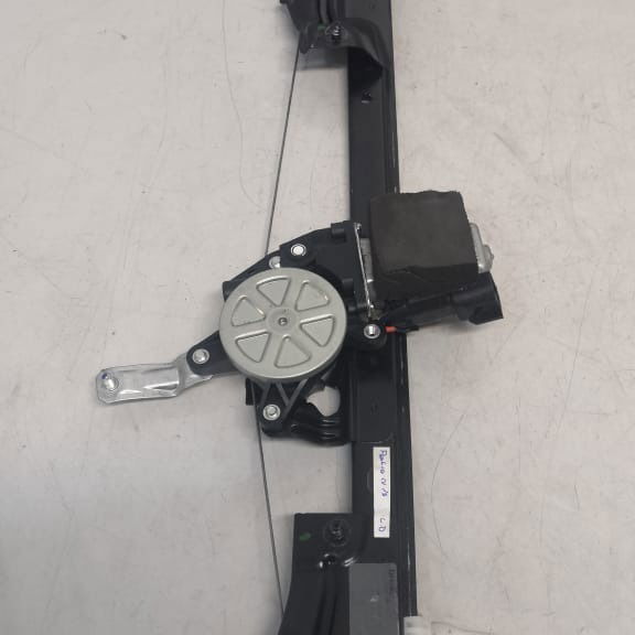 Maquina Vidro Dianteiro Direito Fiat Palio 2015 Orig 2305