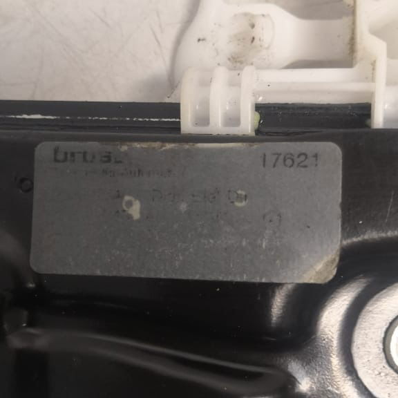 Maquina Vidro Dianteiro Direito Fiat Palio 2015 Orig 2305