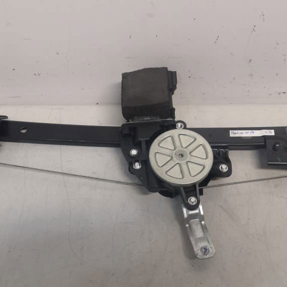Maquina Vidro Dianteiro Direito Fiat Palio 2015 Orig 2305