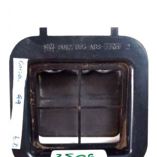 Entrada Ar Traseira Direita Gm Corsa 1999 Original 3506