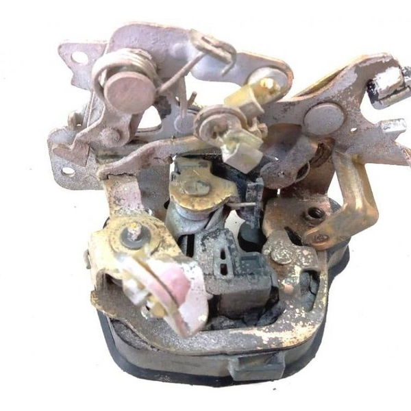Fechadura Porta Traseira Esquerda Gm Corsa 2000 (4445)