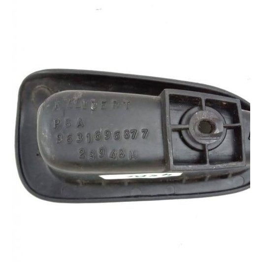 Moldura Puxador Porta Traseira Esquerda Peugeot 206 2006