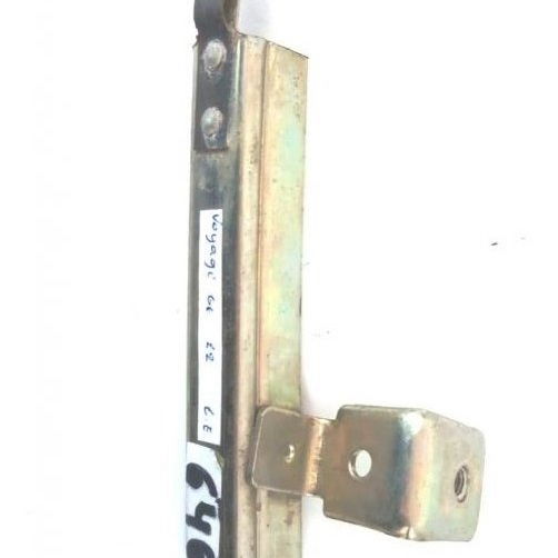 Trilho Guia Vidro Traseiro Esquerda Vw Voyage G6 Original