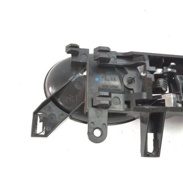 Maçaneta Interna Esquerda Nissan Versa Original  6903