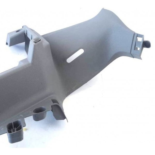 Acabamento Esquerdo Moldura Porta Malas Renault Clio 06