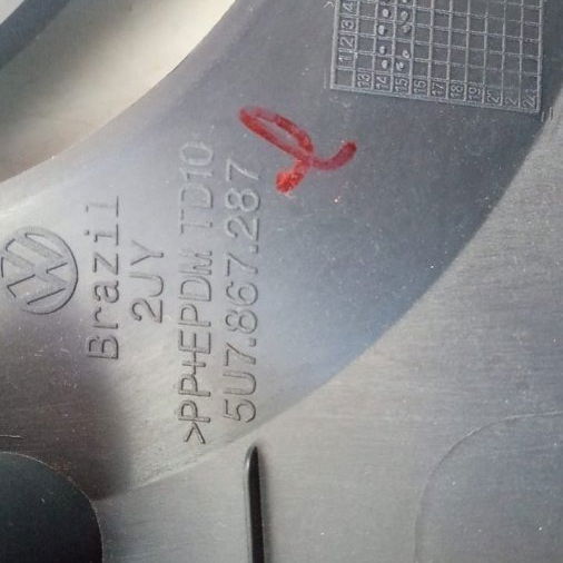 Acabamento Esquerdo Coluna Traseira Vw Saveiro G6/g7 Orig