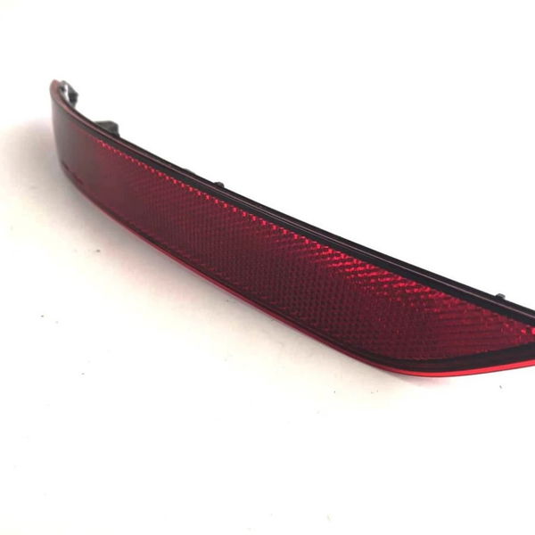 Refletor Para-choque Traseiro Le Vw Jetta 19 Original 11775