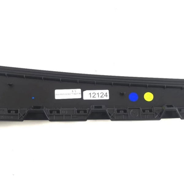 Moldura Porta Traseira Direta Jetta 250 Tsi 2019 (12124)