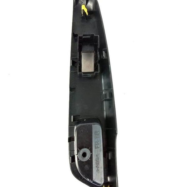 Moldura Botão Vidro Dianteiro Dir Toyota Etios 17 Orig 15566