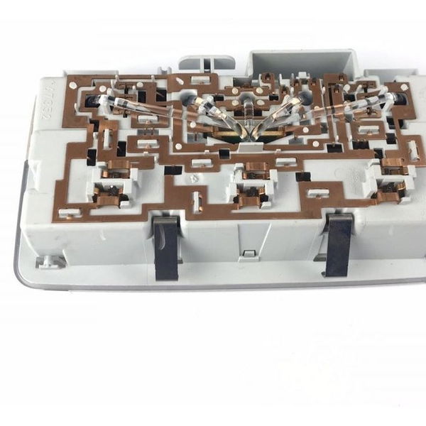 Luz De Teto Dianteira Gm Cruze Ltz 2017 Original (16350)