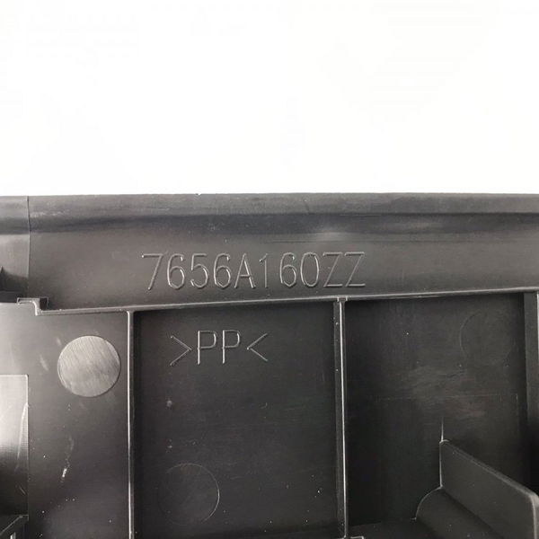 Acabam Interno Coluna Direita Outlander 2018 (17131)