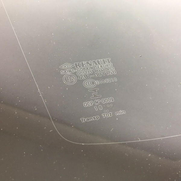 Vidro Fixo Esquerdo Renault Captur Intense 2019 Orig (18127)