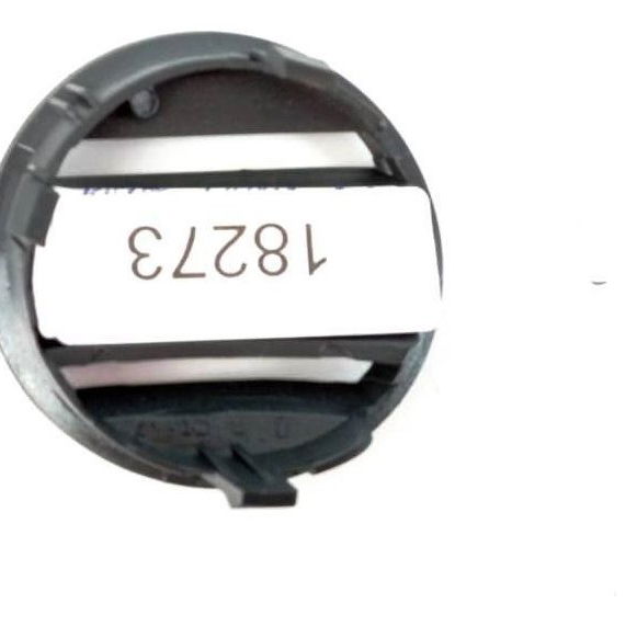 Tela Difusor Ar Direito Fiat Uno Vivace 2014 Original 18273