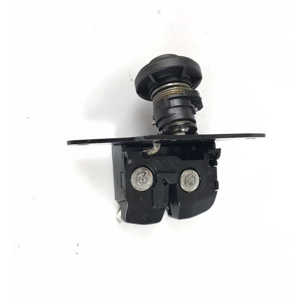 Fechadura Da Tampa Traseira Fiat Mobi 2019 Original (18441)