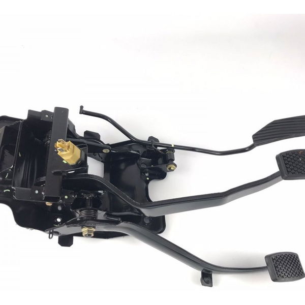 Suporte Com Pedais Chery Qq 2012 Original (19113)