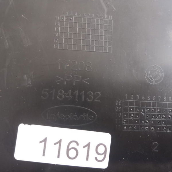 Protetor Anteparo Caixa Roda Direito Fiat Palio 2014 (11619)