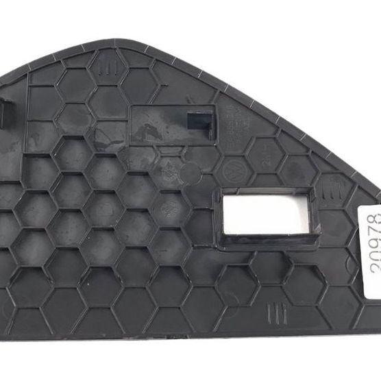 Tampa Lateral Direita Painel Virtus 2019 Original (20978)