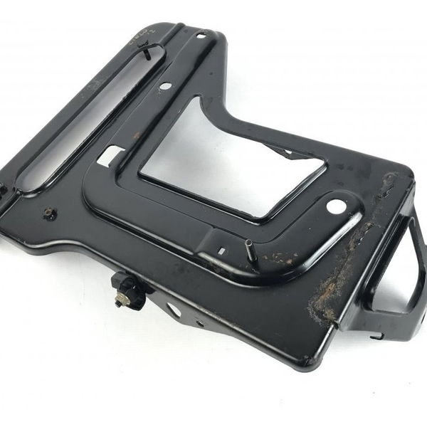 Suporte Base Bateria Chery Cielo 2012 Original (23275)