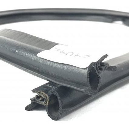 Borracha Anti Pó Capo Gm Corsa Wind 1.0 2001 Original 24642
