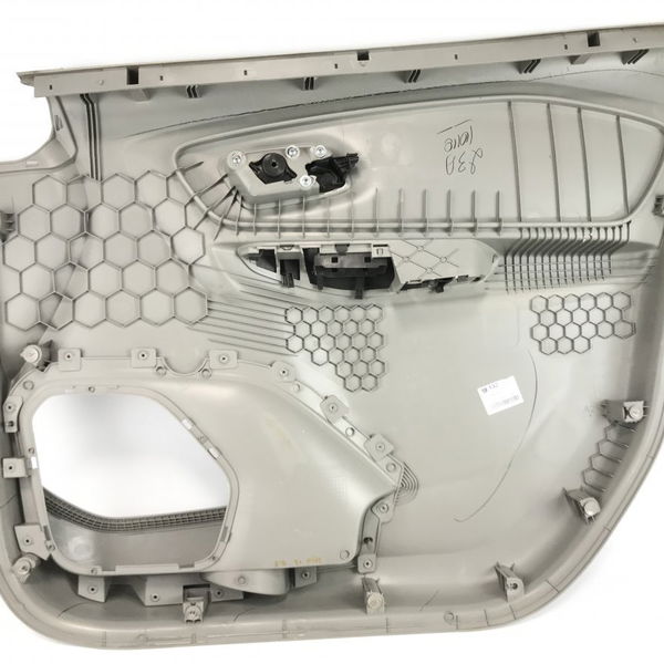 Forro De Porta Dianteiro Le Gm Spin Lt 1.8 Flex 2014 (28031)
