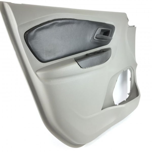 Forro De Porta Dianteiro Le Gm Spin Lt 1.8 Flex 2014 (28031)