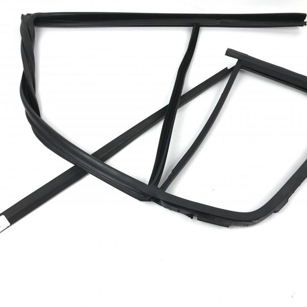 Borracha Canaleta Porta Traseira Esquerda Vw Fox Pepper 2016