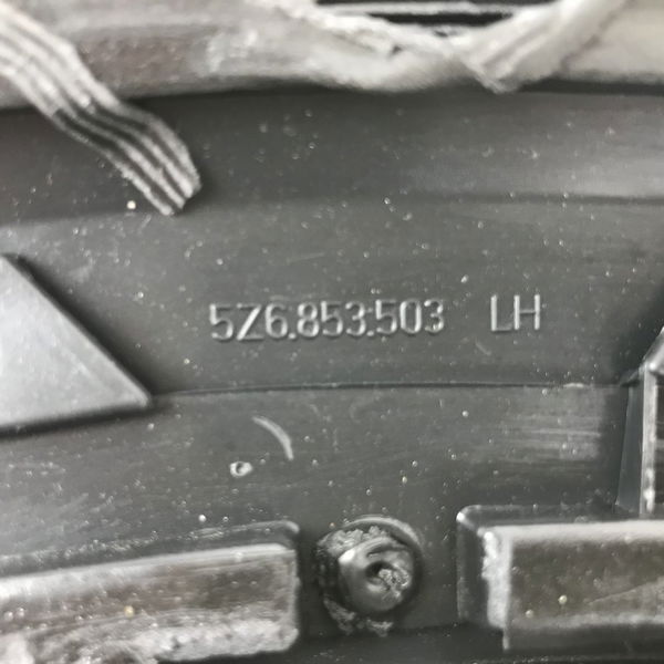 Moldura Paralama Traseiro Esquerdo Vw Fox Pepper 2016 (30869
