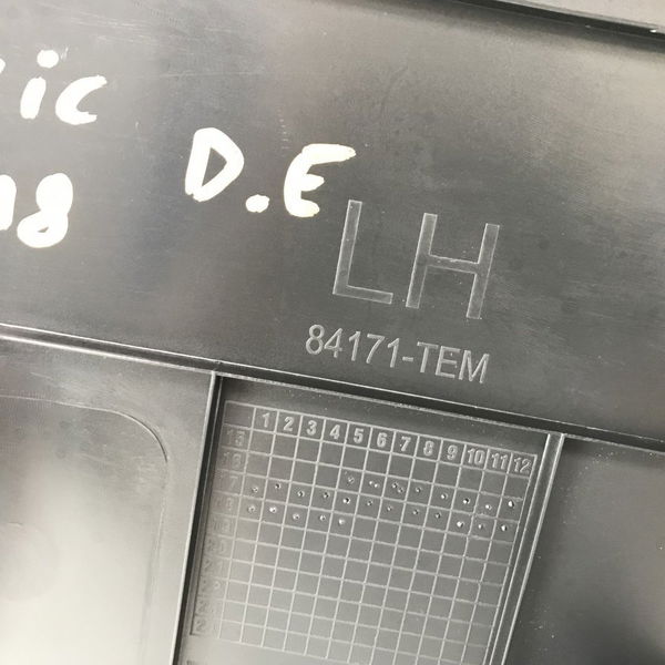 Acabamento Coluna Central Esquerda Honda Civic 2018 (31446)