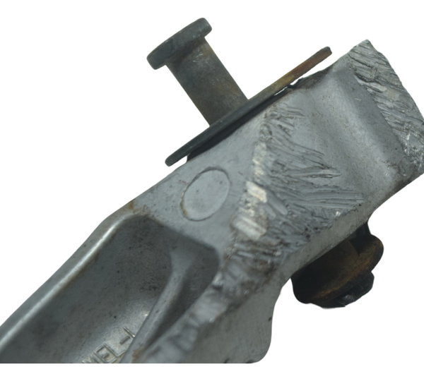 Pedaleira Traseira Esq C/ Avaria Honda Cbr 600 Rr 07-14 Orig