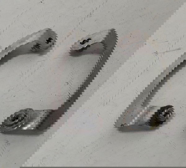 Suporte Paralama Dianteiro Honda Cg 125 14/18 Orig 53931 Prateado