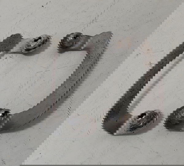 Suporte Paralama Dianteiro Honda Cg 125 14/18 Orig 53931 Prateado