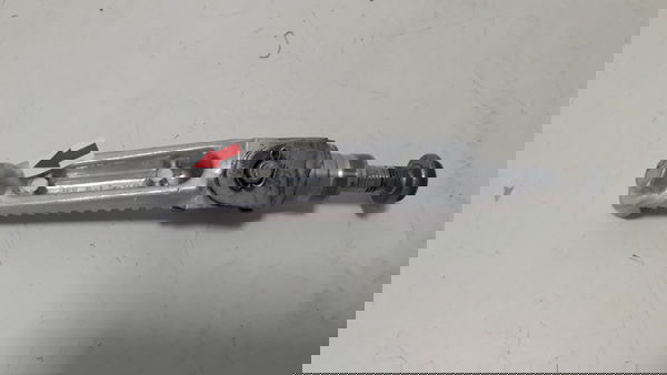 Pedaleira Dianteira Suzuki Gsx-r 750 Srad 96/98 L/d 50094