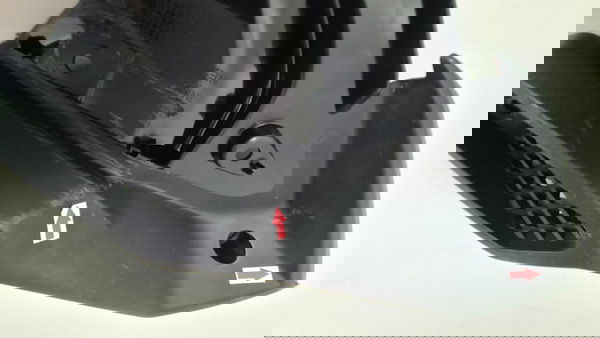 Acabamento Carenagem Direita Tanque Bmw G310gs Orig 44652