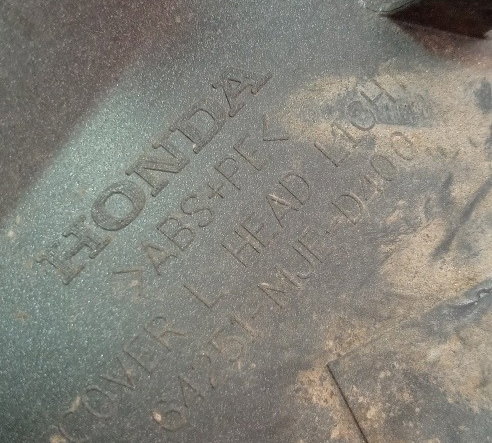 Acabamento Farol Cb 650 2014/16 Orig Para Pintura (9119)