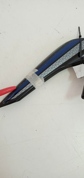 Carenagem L/d Farol Honda Twister 19 P/riscos (5427)