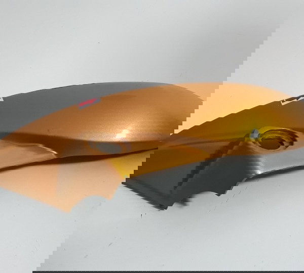 Bananinha Farol Esq Honda Cb 300 10/15 Orig (detalhe) 12031